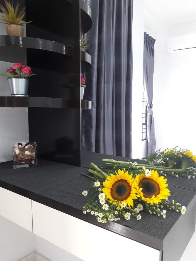 Jb Homestay Bukit Indah Wifi Ciq Mall Legoland Free Parking 新山 外观 照片