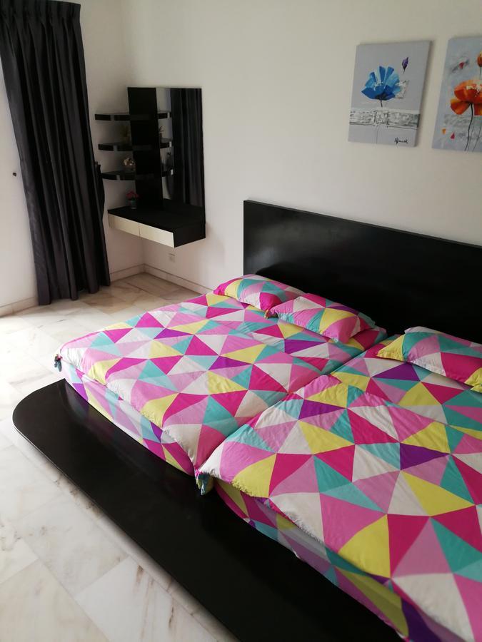 Jb Homestay Bukit Indah Wifi Ciq Mall Legoland Free Parking 新山 外观 照片